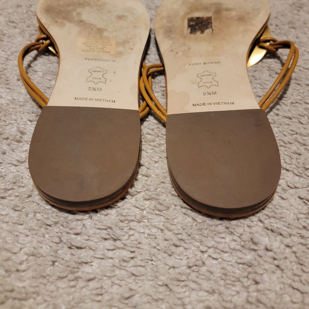 Tory Burch Patos Thong Sandal Caramel Corn Gold Size 9.5 - Picture 9 of 10